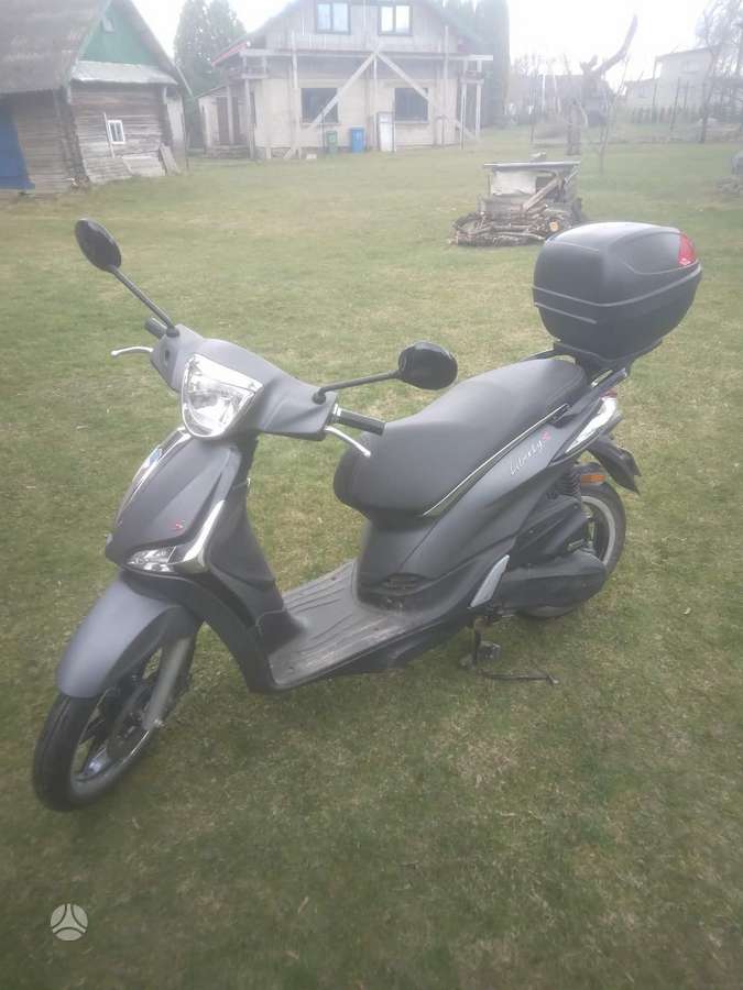 Piaggio Liberty 49cc, scooters / mopeds