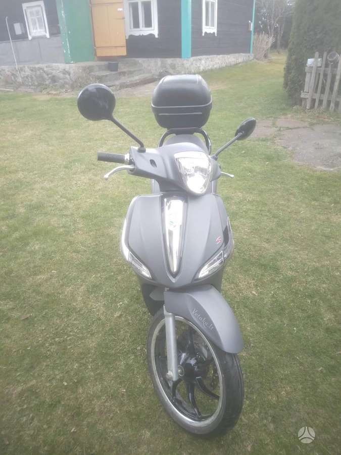 Piaggio Liberty 49cc, мотороллеры / мопеды