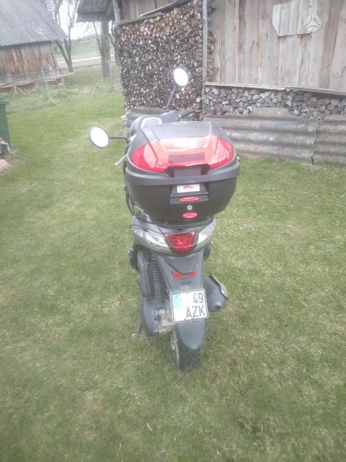 Piaggio Liberty 49cc, мотороллеры / мопеды
