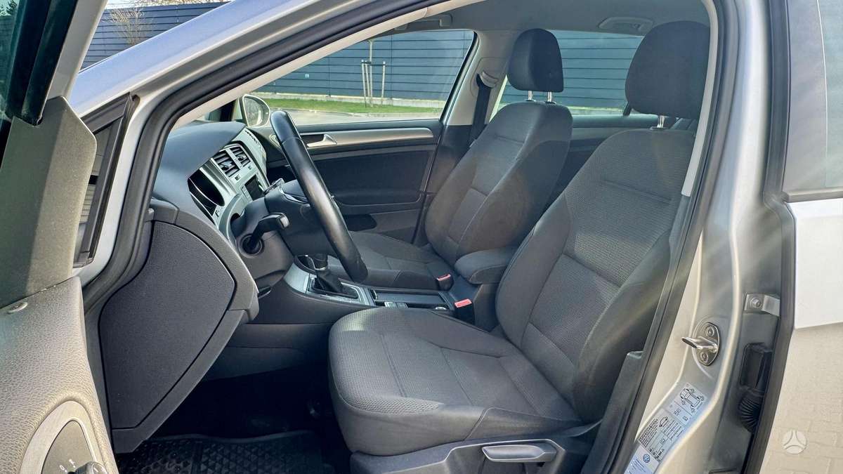 Volkswagen Golf, 1.4 l., Универсал