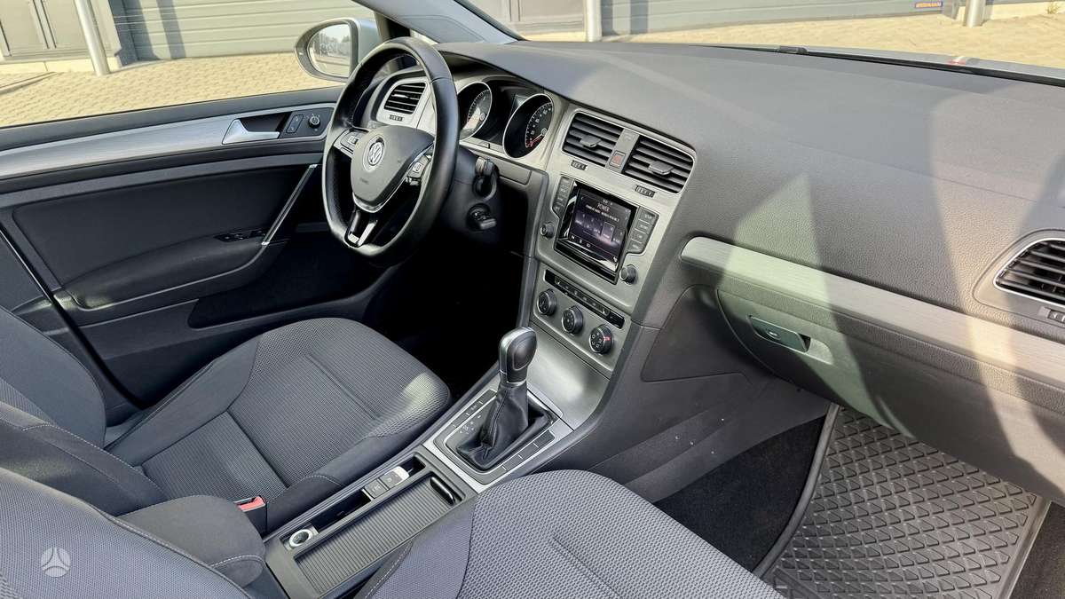 Volkswagen Golf, 1.4 l., Универсал