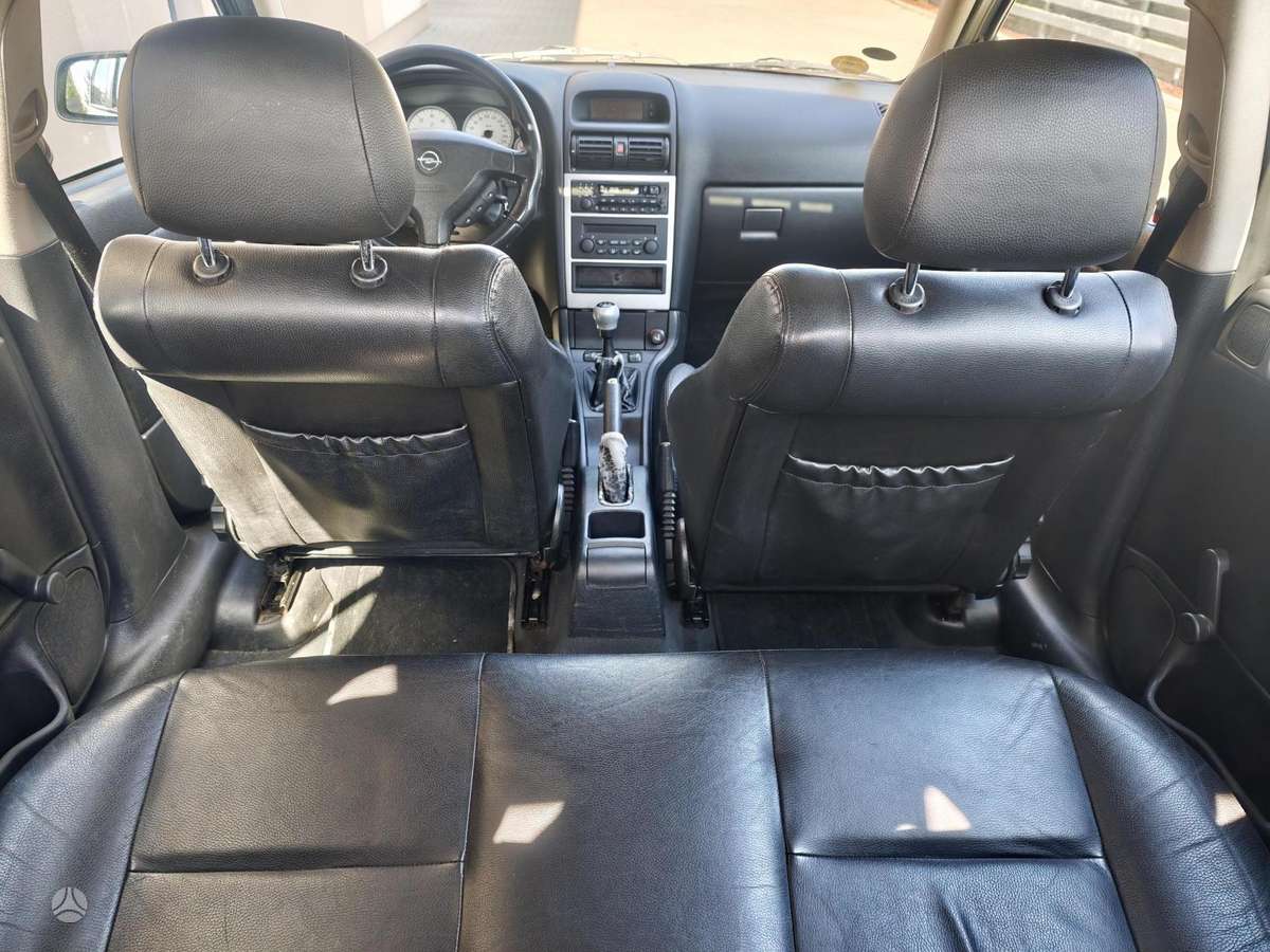 Opel Astra, 2.0 l., hatchback