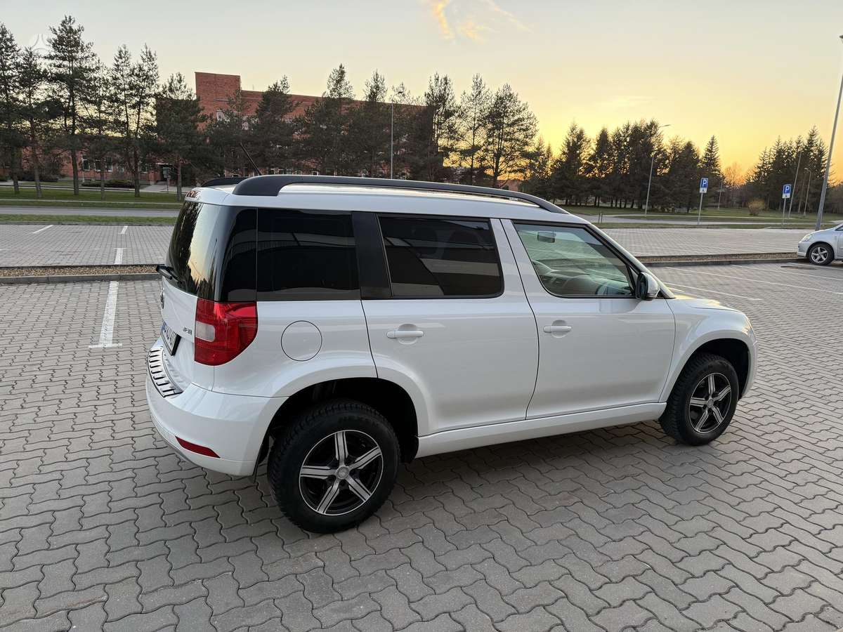 Skoda Yeti, 1.2 l., Минивэн