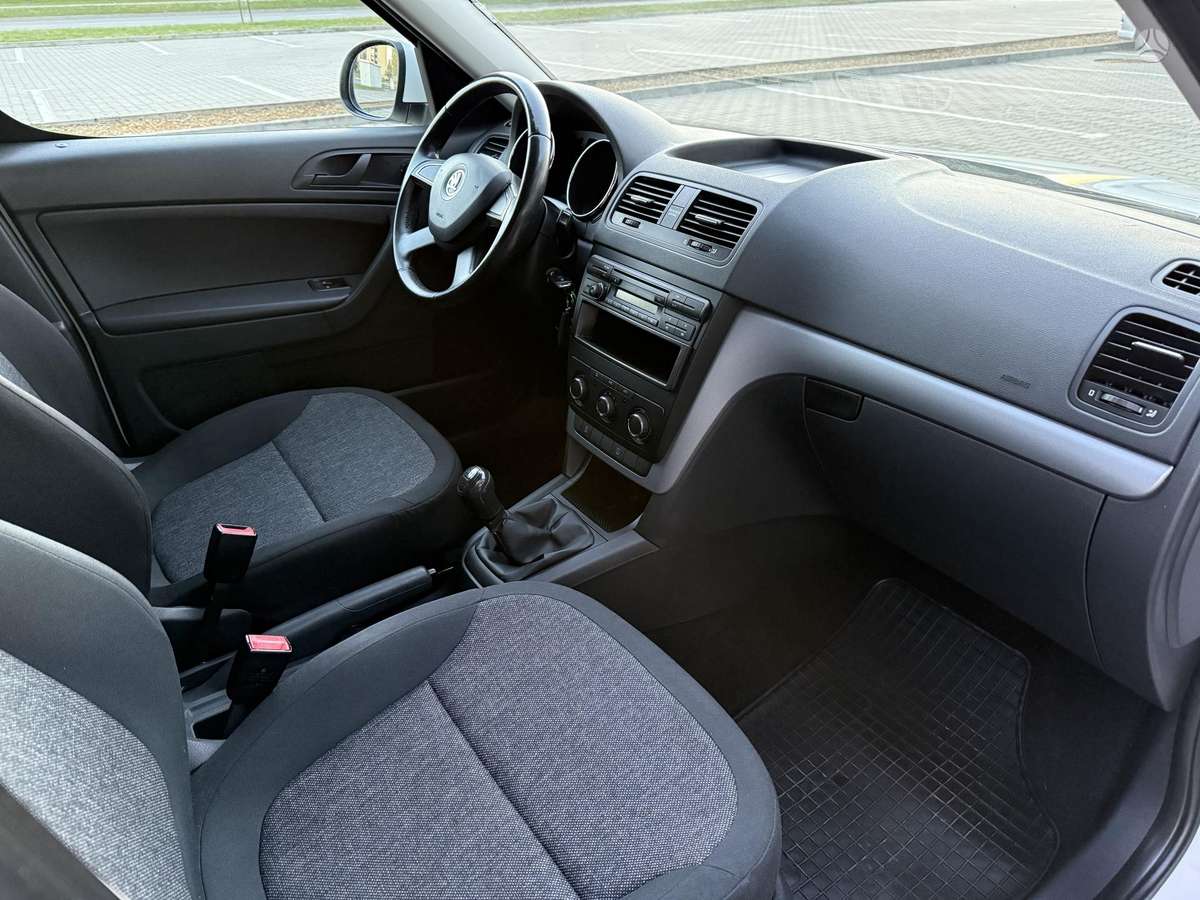 Skoda Yeti, 1.2 l., Минивэн