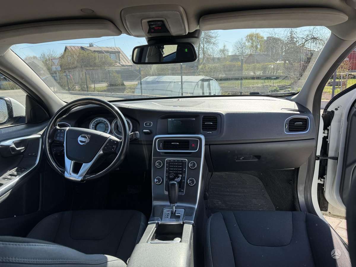 Volvo S60, 2.4 l., Седан