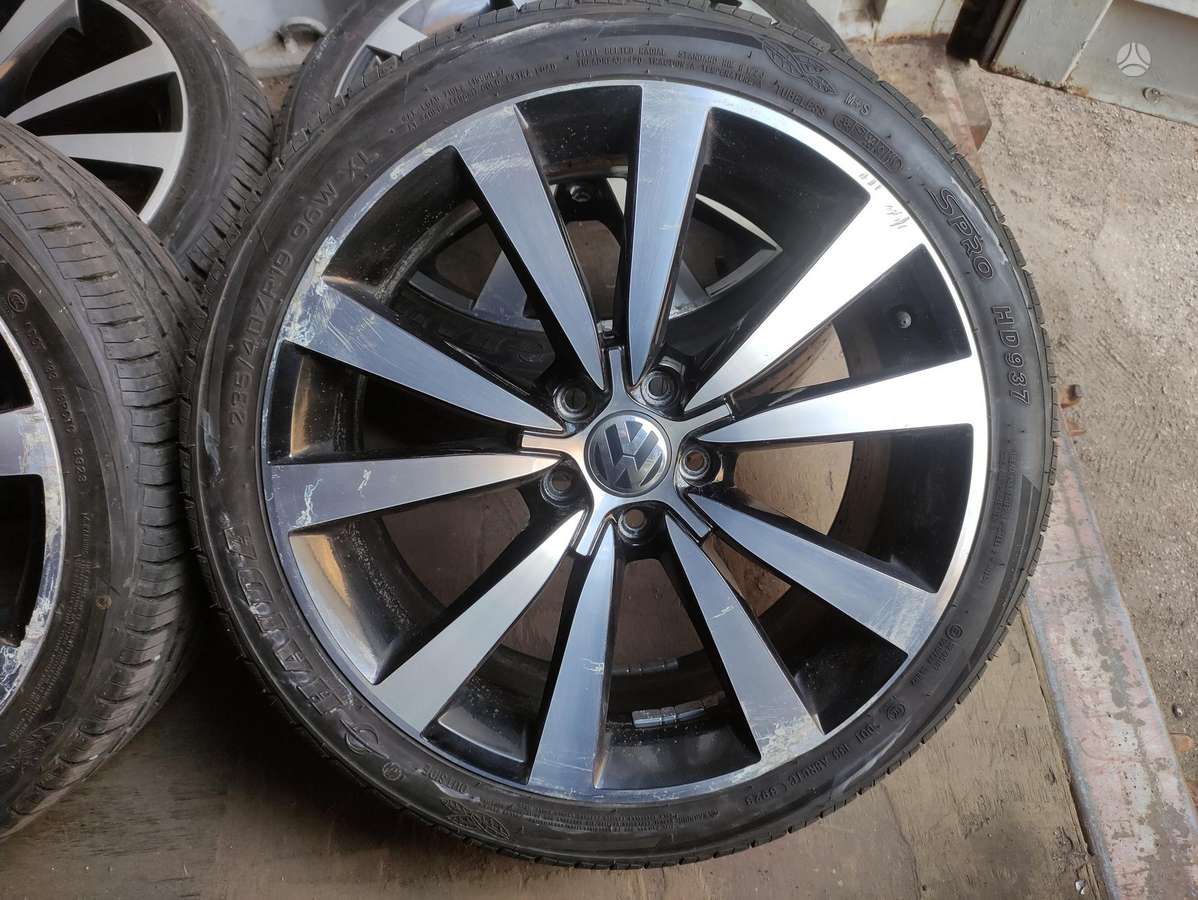 Volkswagen, light alloy, R19