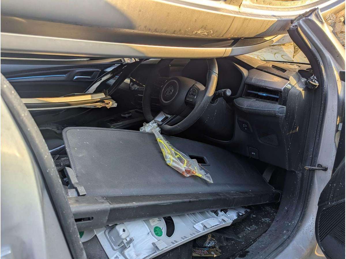 MG MG5 двигатель