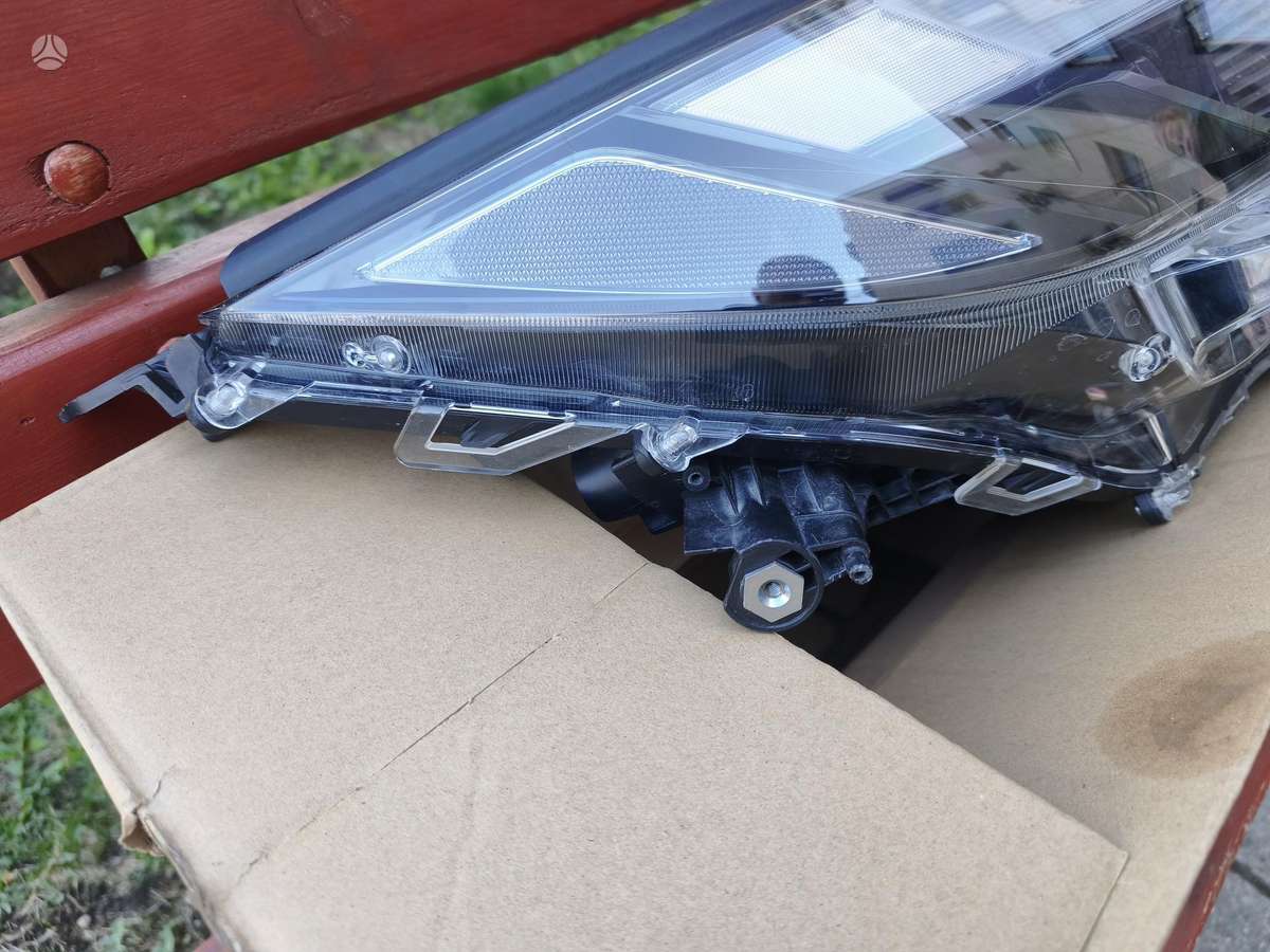 Toyota RAV4 детали кузова