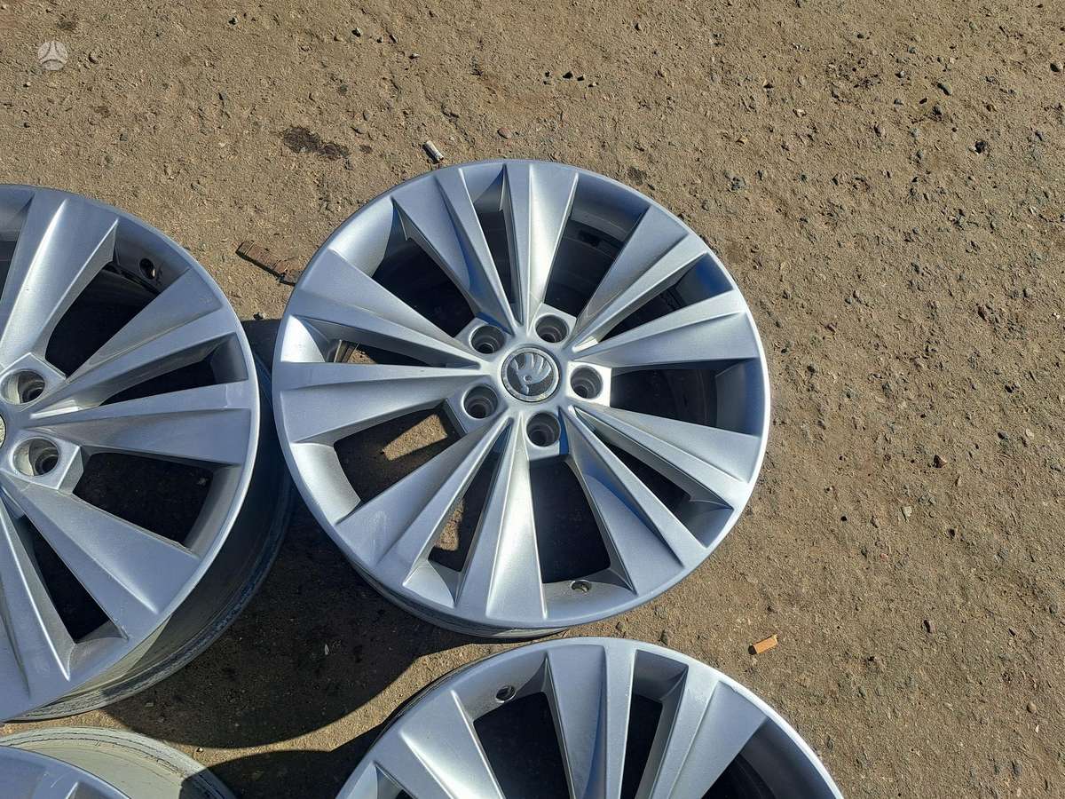 Skoda, lengvojo lydinio, R17