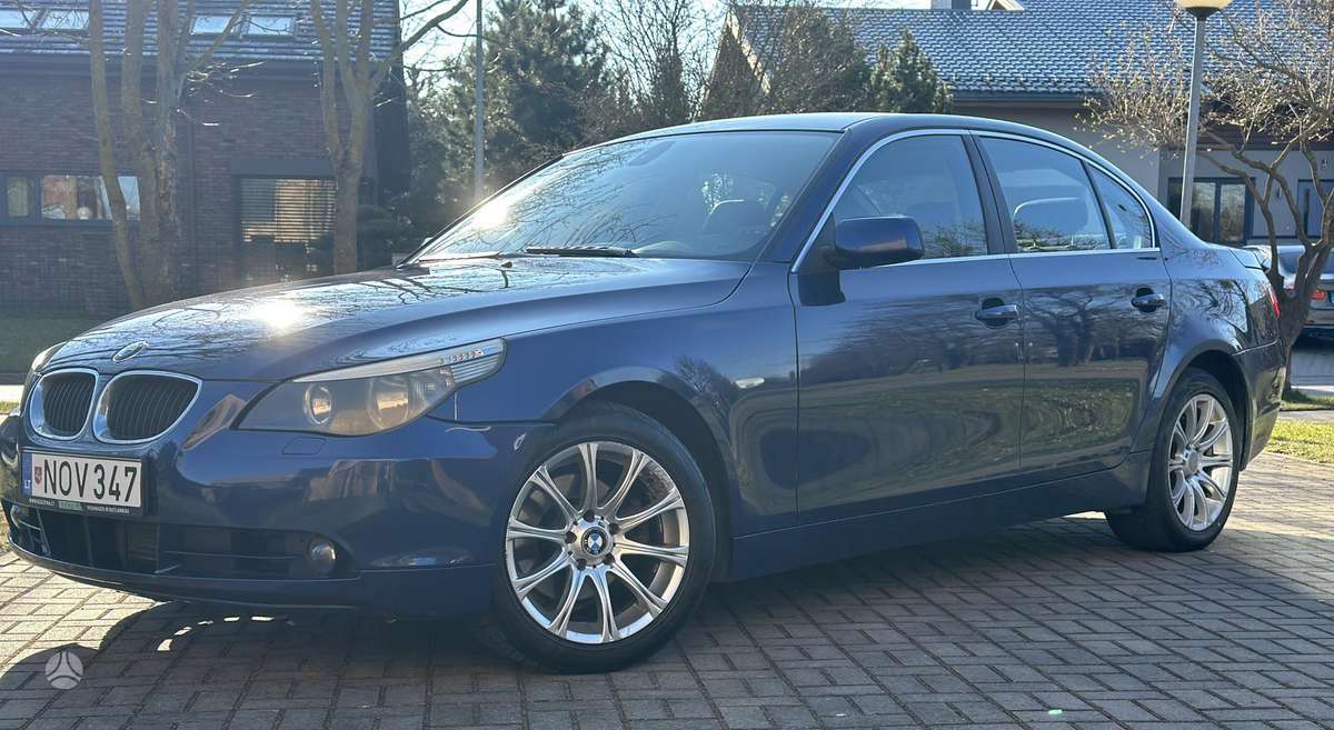 BMW 525, 2.5 l., Седан