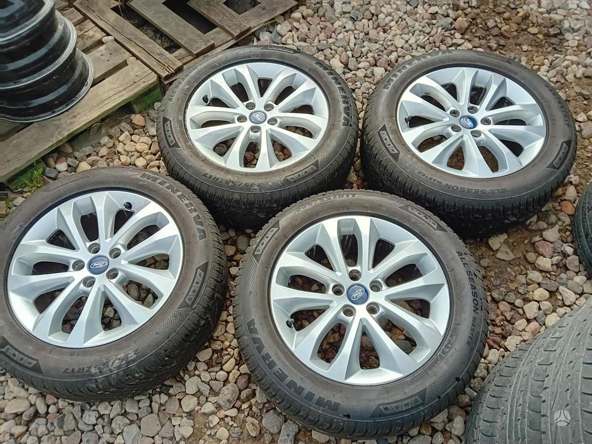Ford, lengvojo lydinio, R17