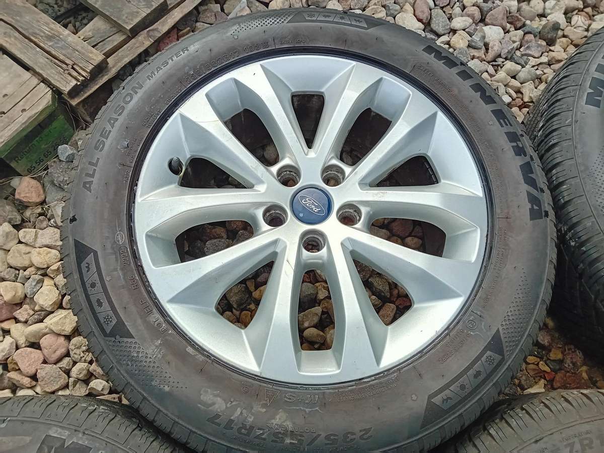 Ford, lengvojo lydinio, R17