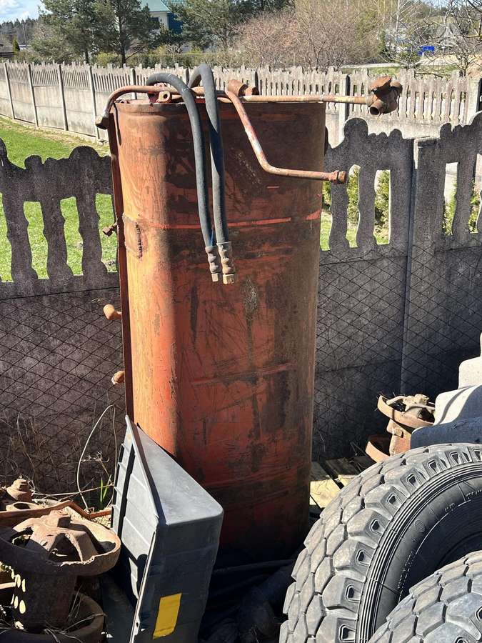 DT 75 dalys, other