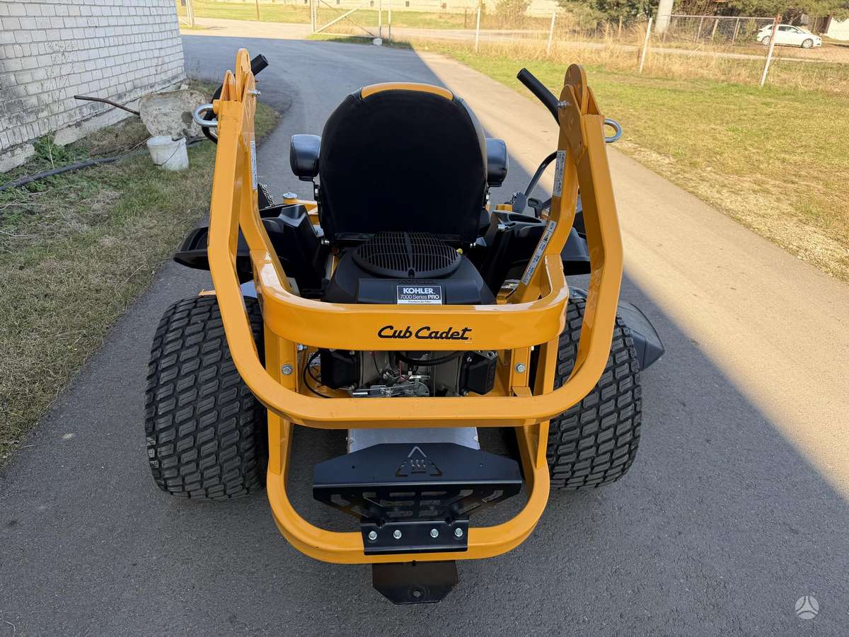 CUB CADET ZTX4, садовые тракторы