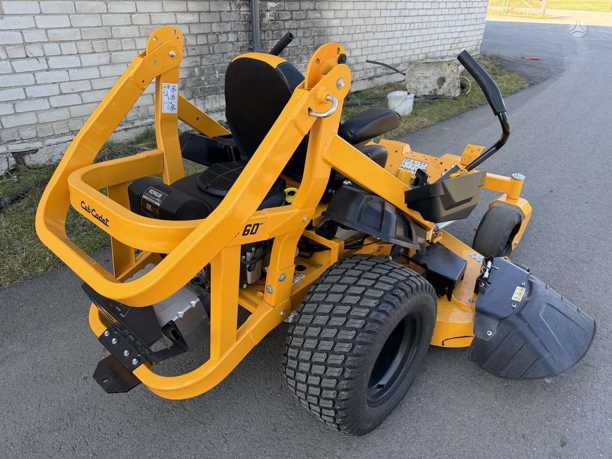 CUB CADET ZTX4, садовые тракторы