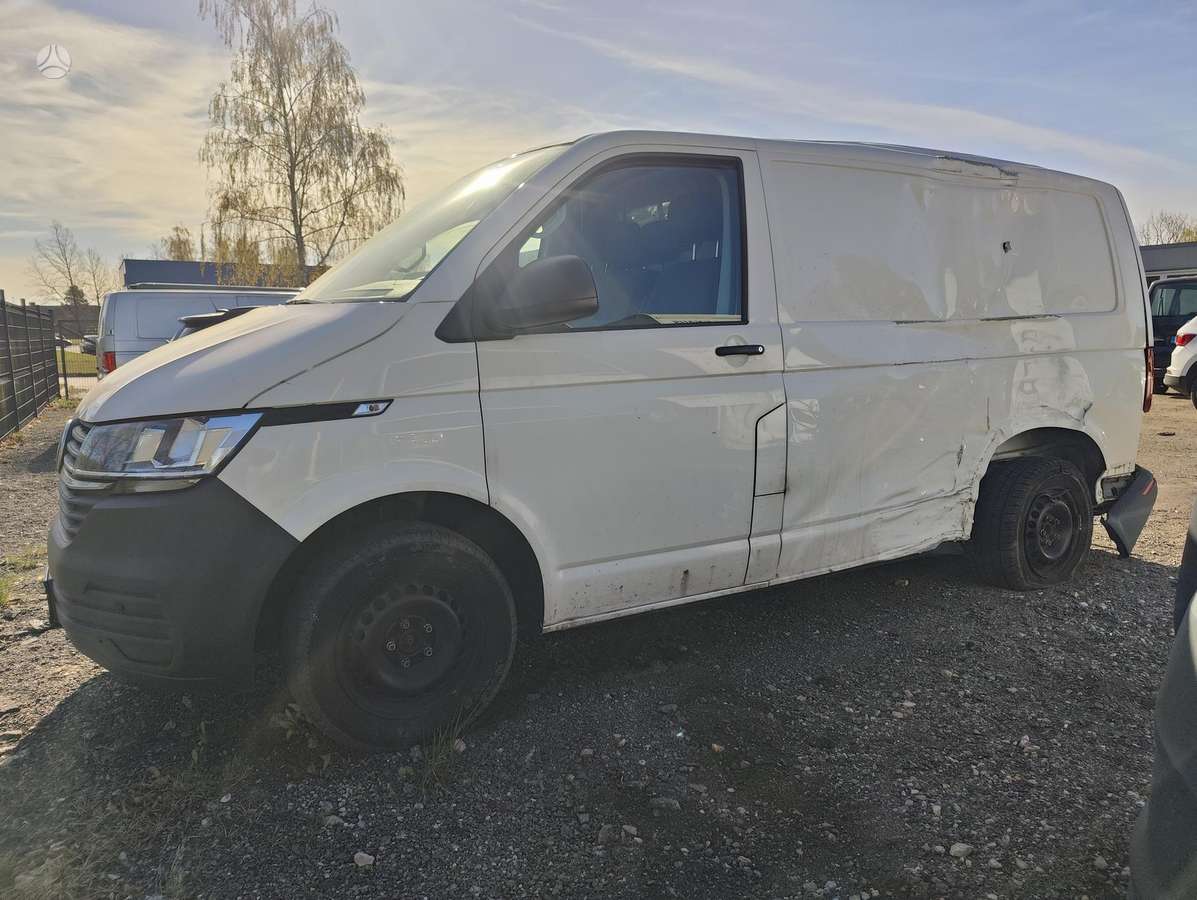 Volkswagen Transporter - 2