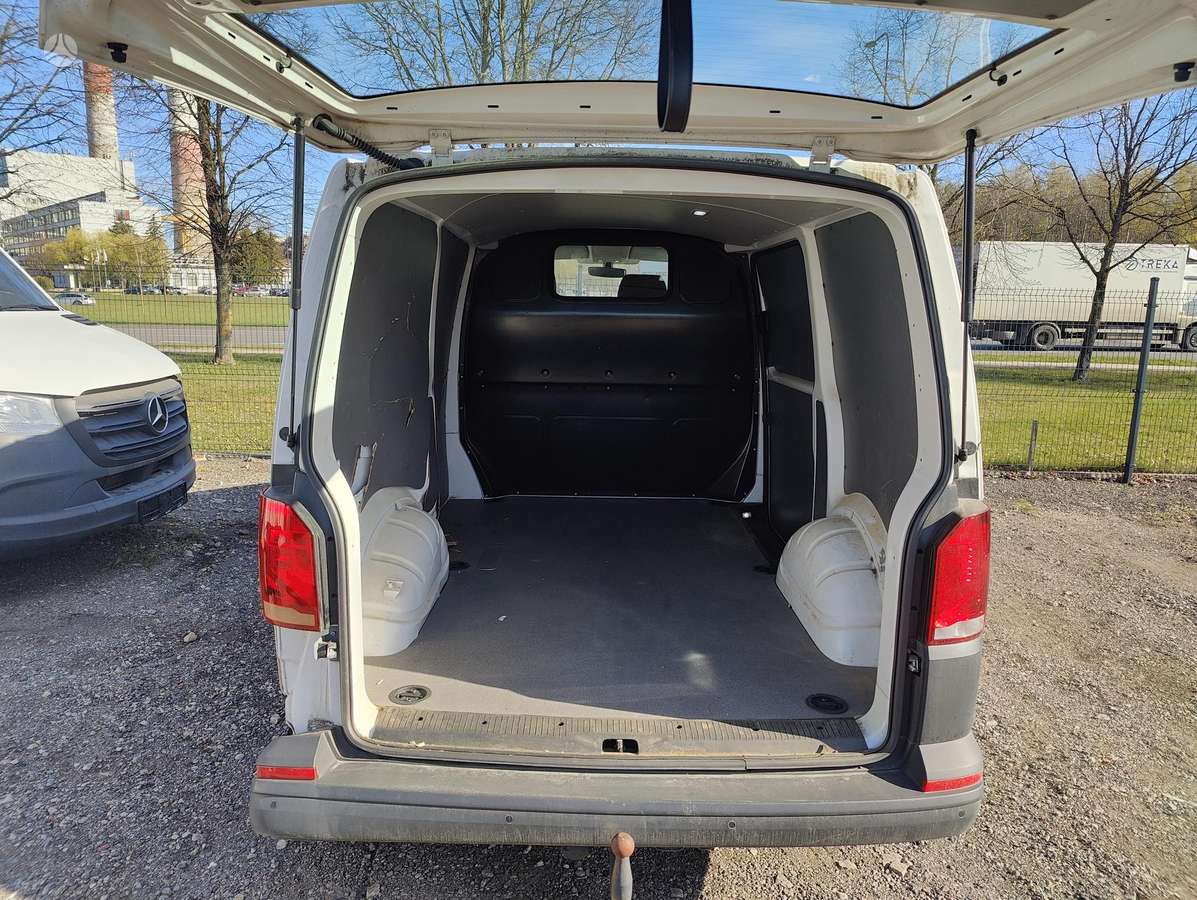 Volkswagen Transporter - 6