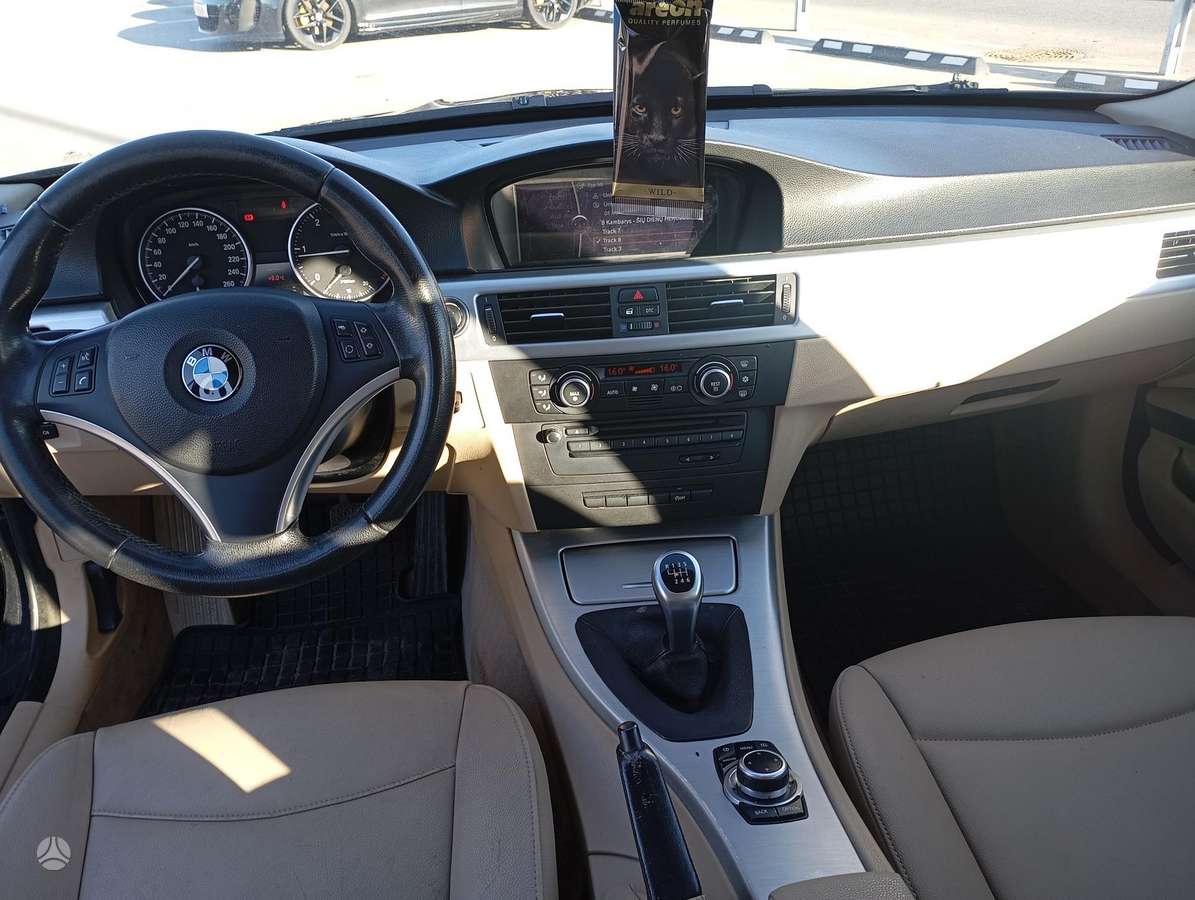 BMW 320, 2.0 l., Универсал