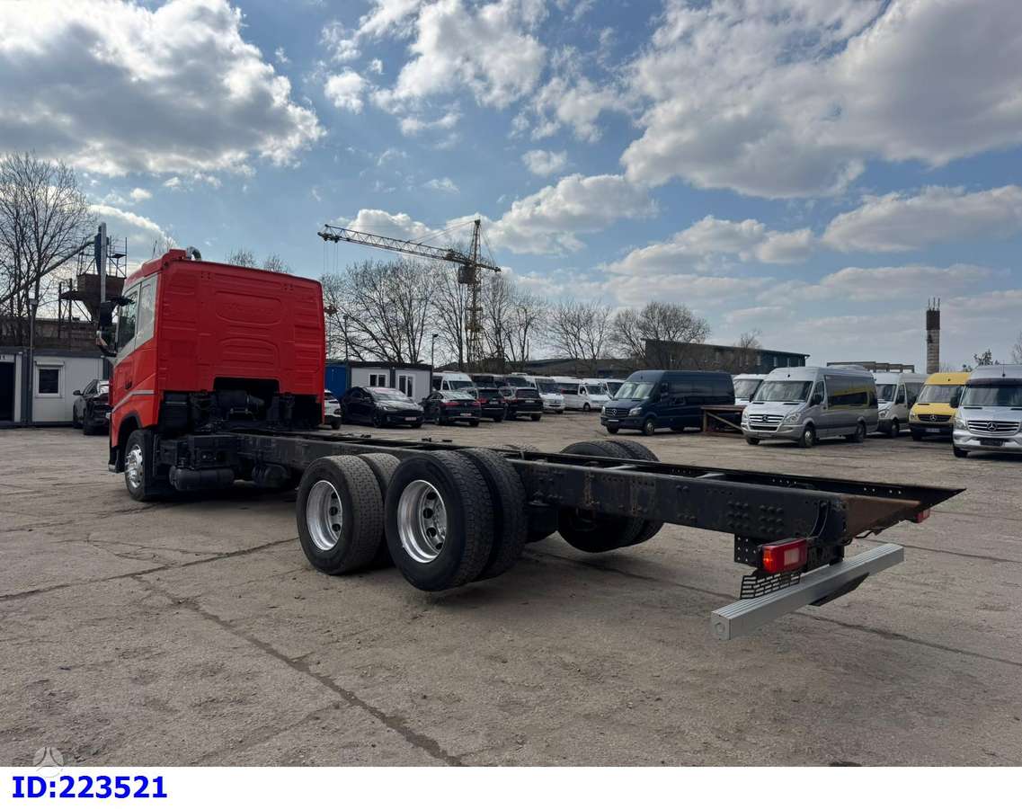 Volvo FH13 460HP 6x2, шасси