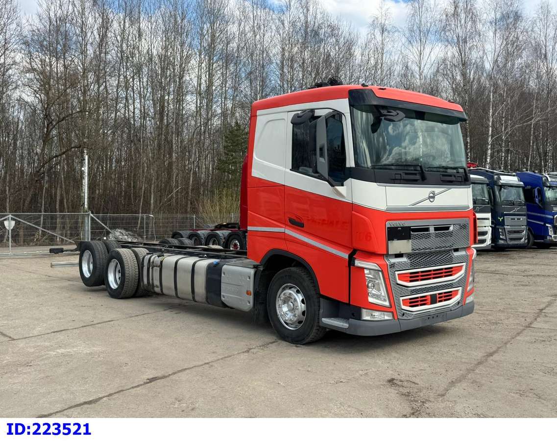 Volvo FH13 460HP 6x2, шасси
