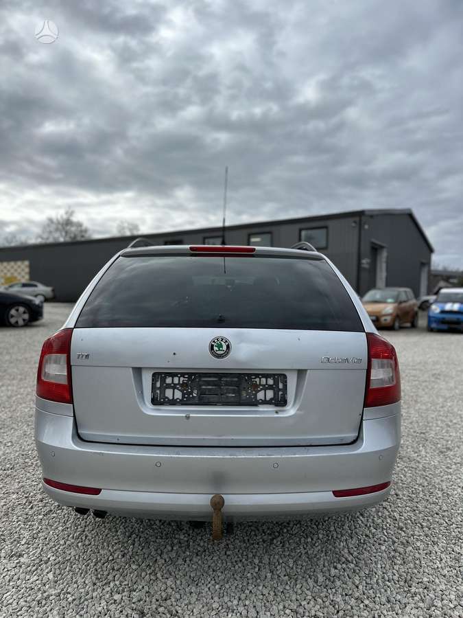 Škoda Octavia - 7