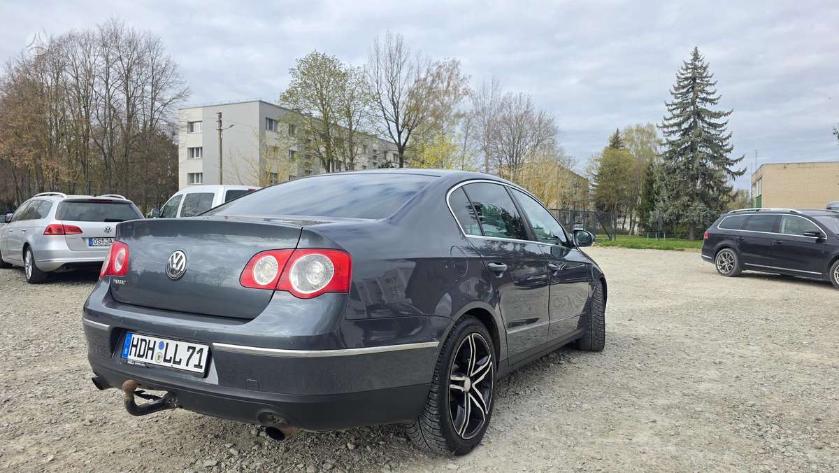 Volkswagen Passat - 5