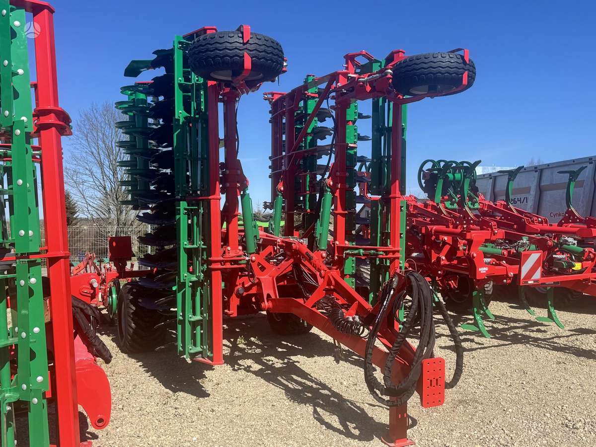 AGRO-MASZ FOX 60, scrapers, scrubbers