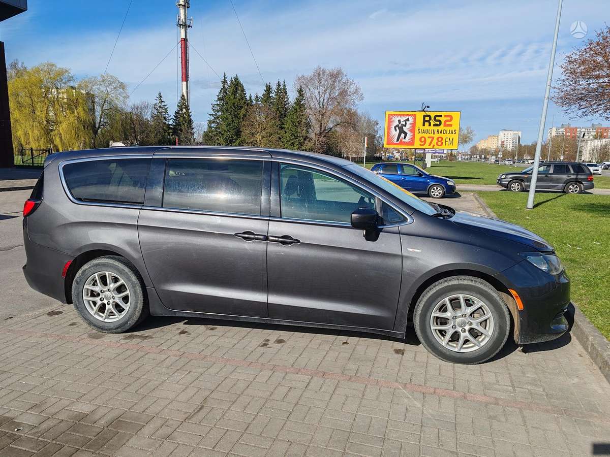 Chrysler Pacifica, 3.6 l., Минивэн
