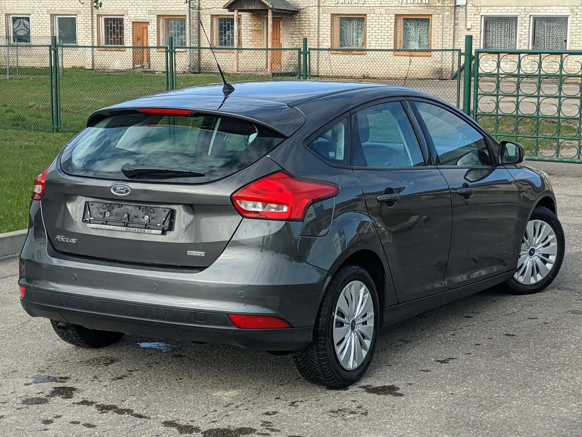 Ford Focus, 1.0 l., hatchback