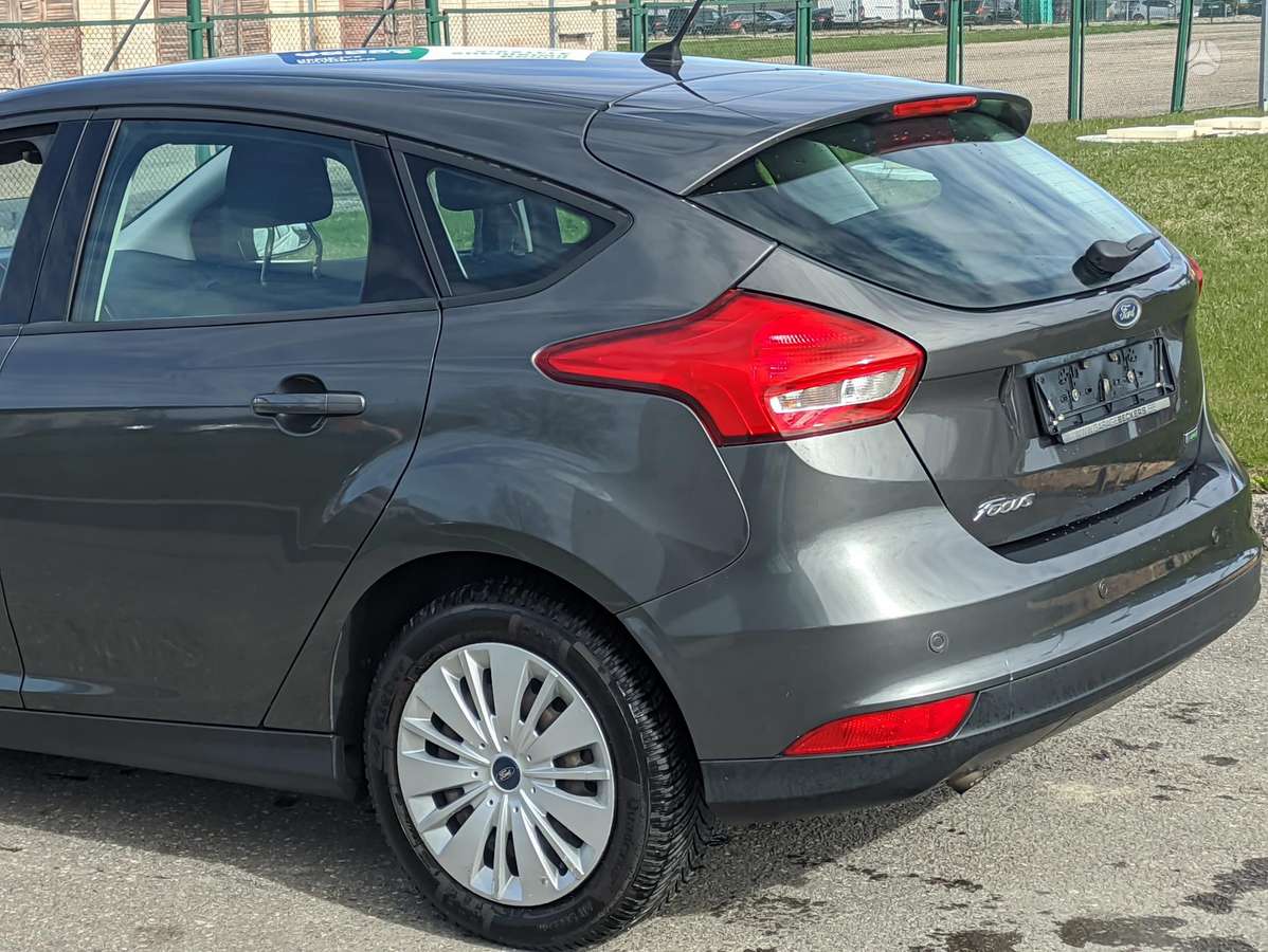 Ford Focus, 1.0 l., hatchback