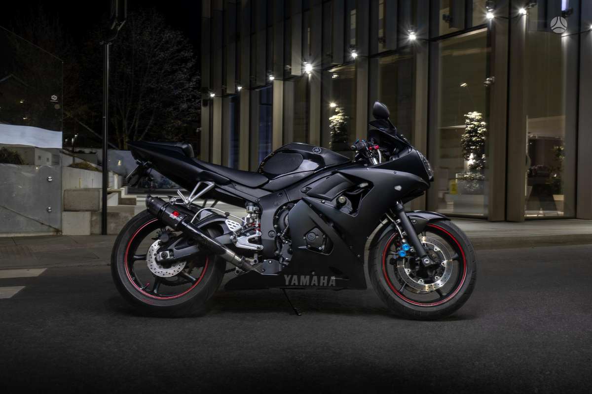 Yamaha R6 599cc, superbikes