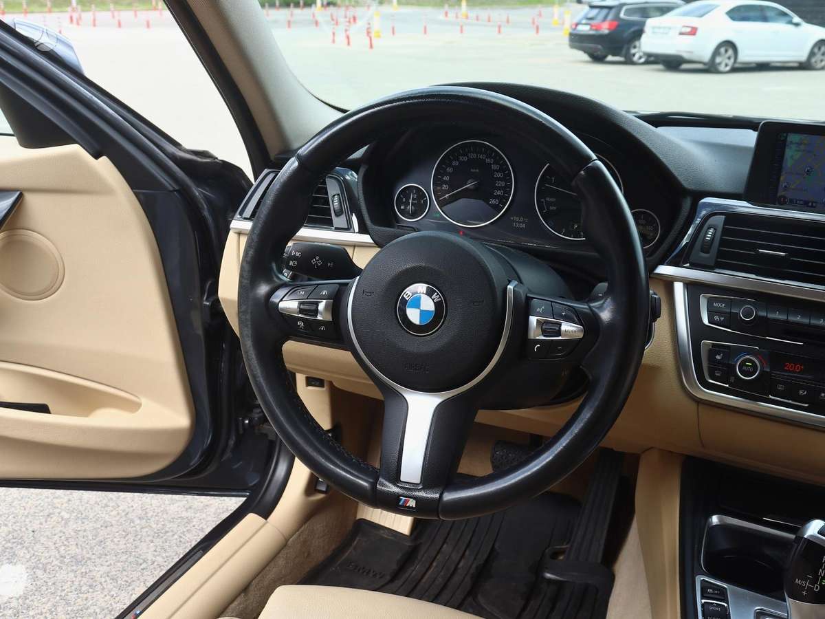 BMW 330, 3.0 l., Универсал