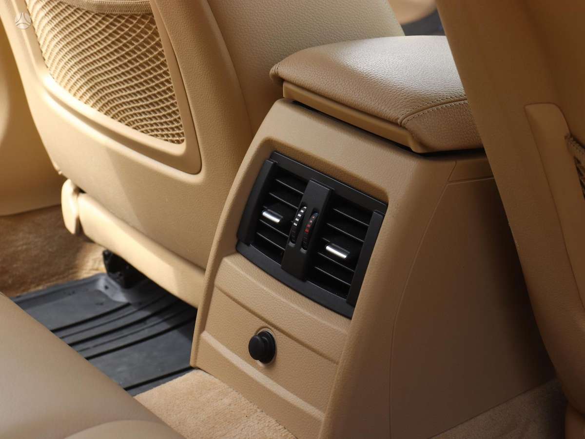 BMW 330, 3.0 l., Универсал