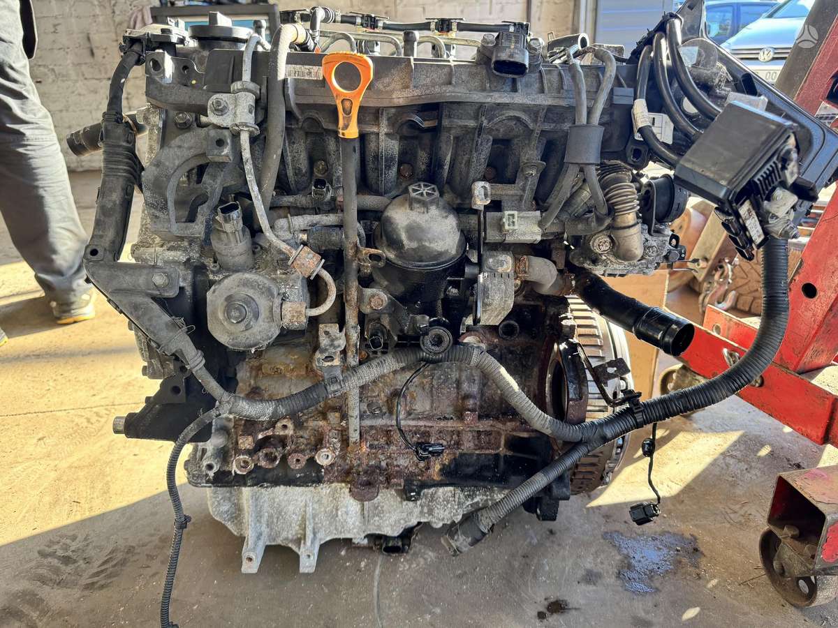 Hyundai Tucson engine parts