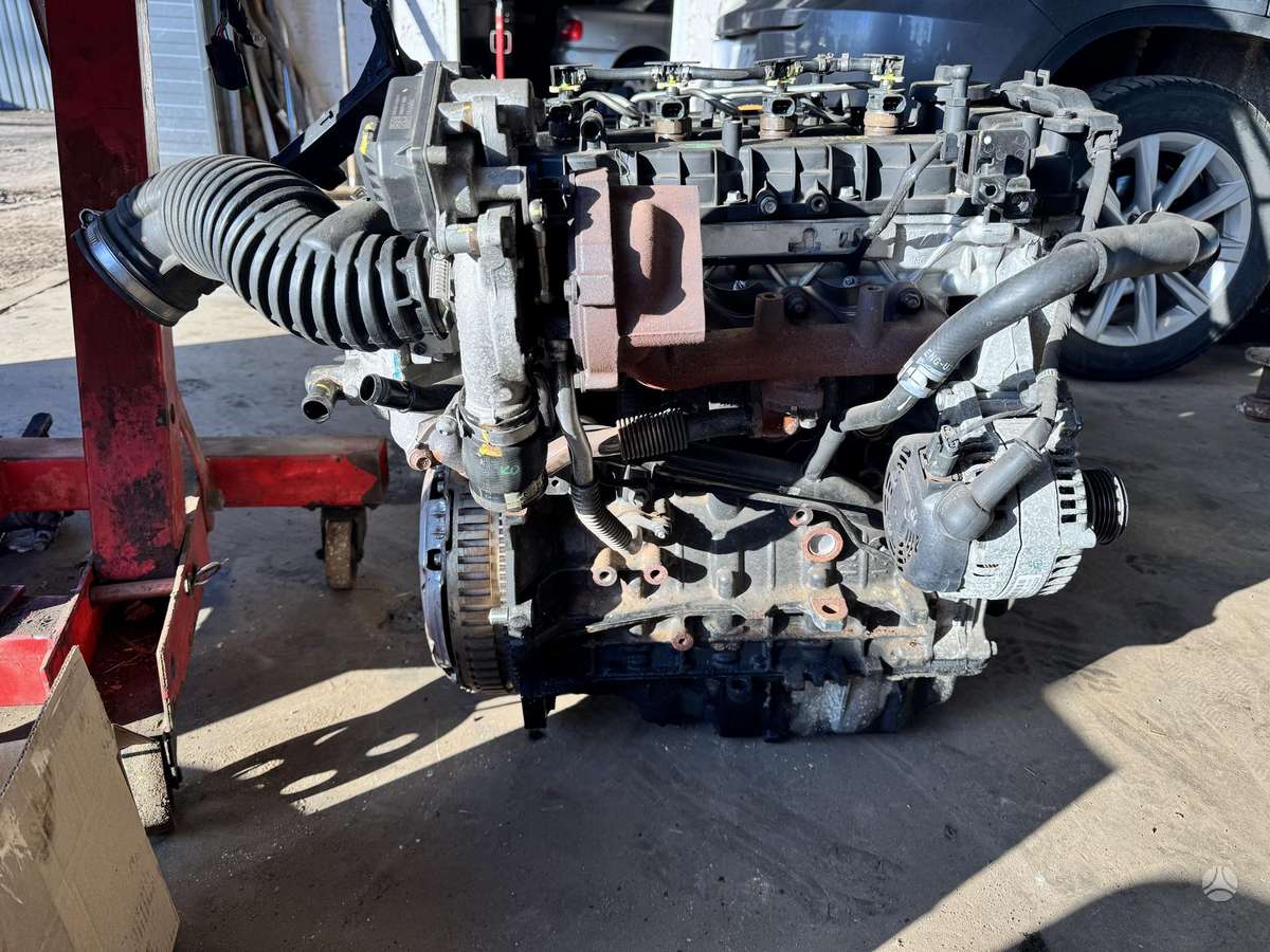 Hyundai Tucson engine parts
