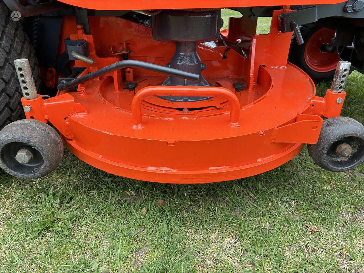Kubota G23-ll, садовые тракторы