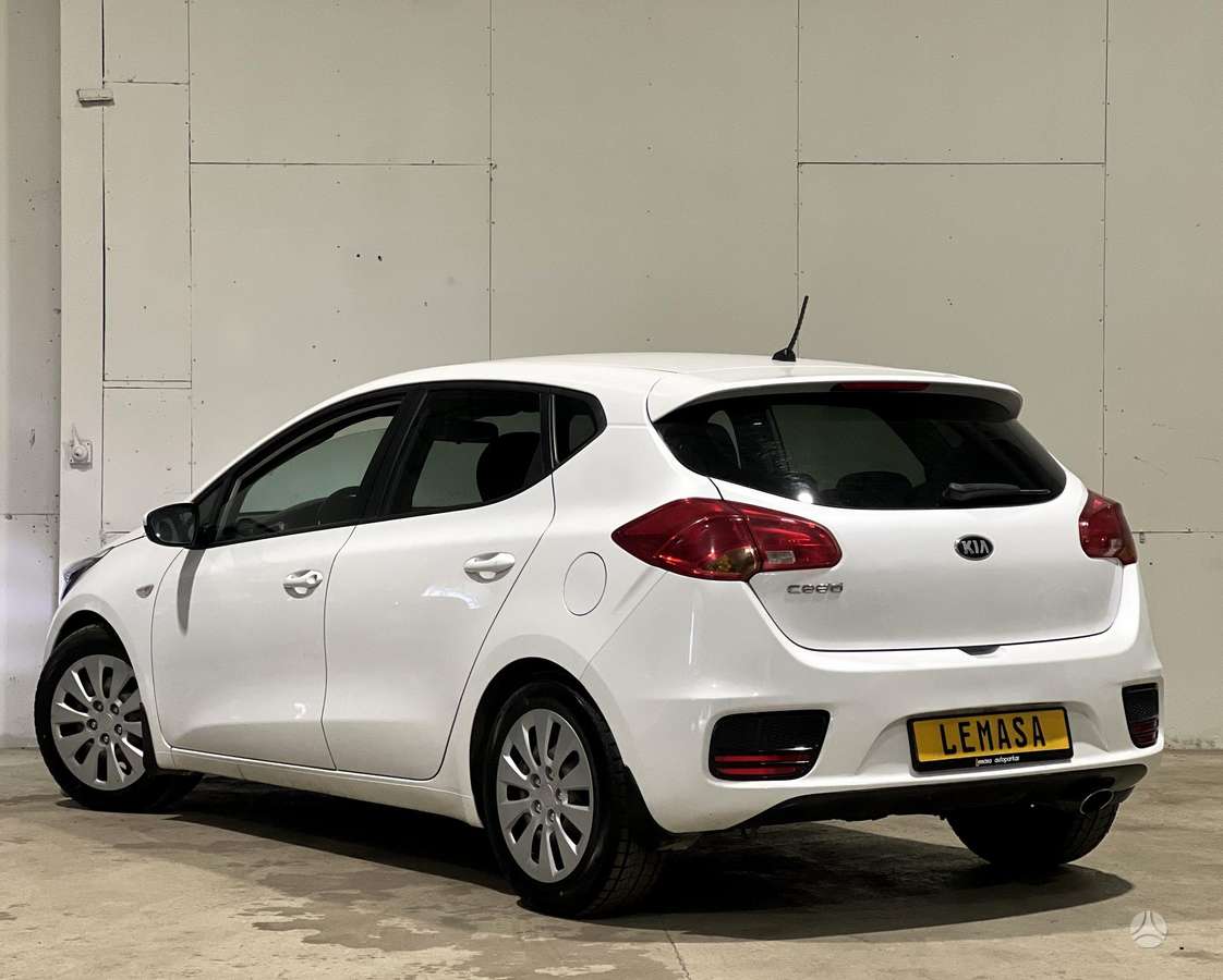 Kia Ceed, 1.6 l., hatchback
