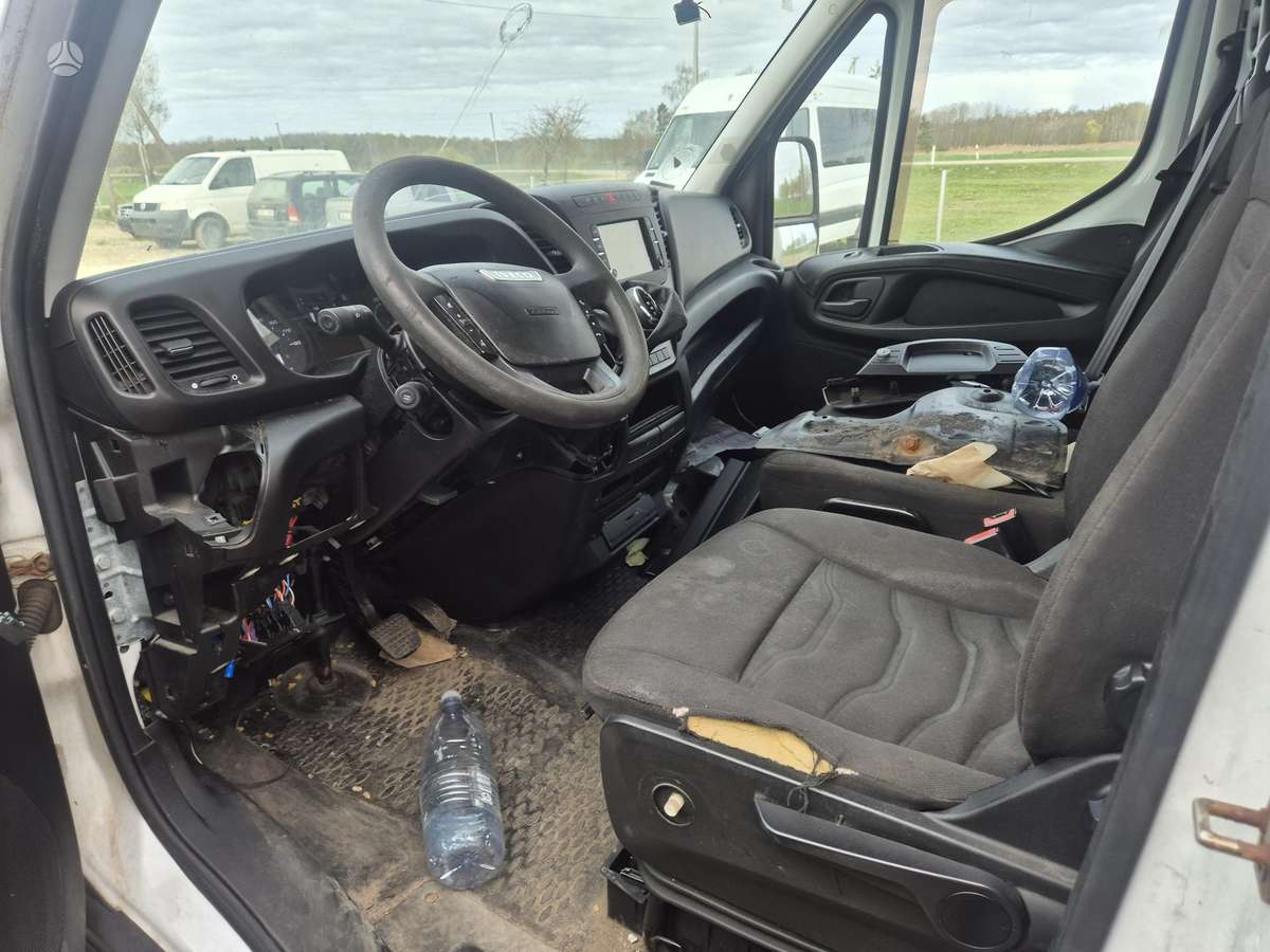 Iveco Daily, грузовые микроавтобусы