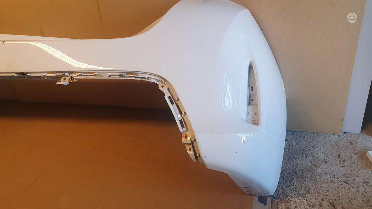 Toyota Auris bumpers