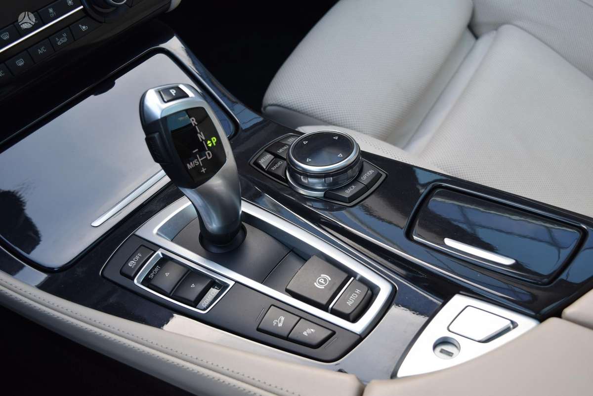 BMW 535, 3.0 l., universalas