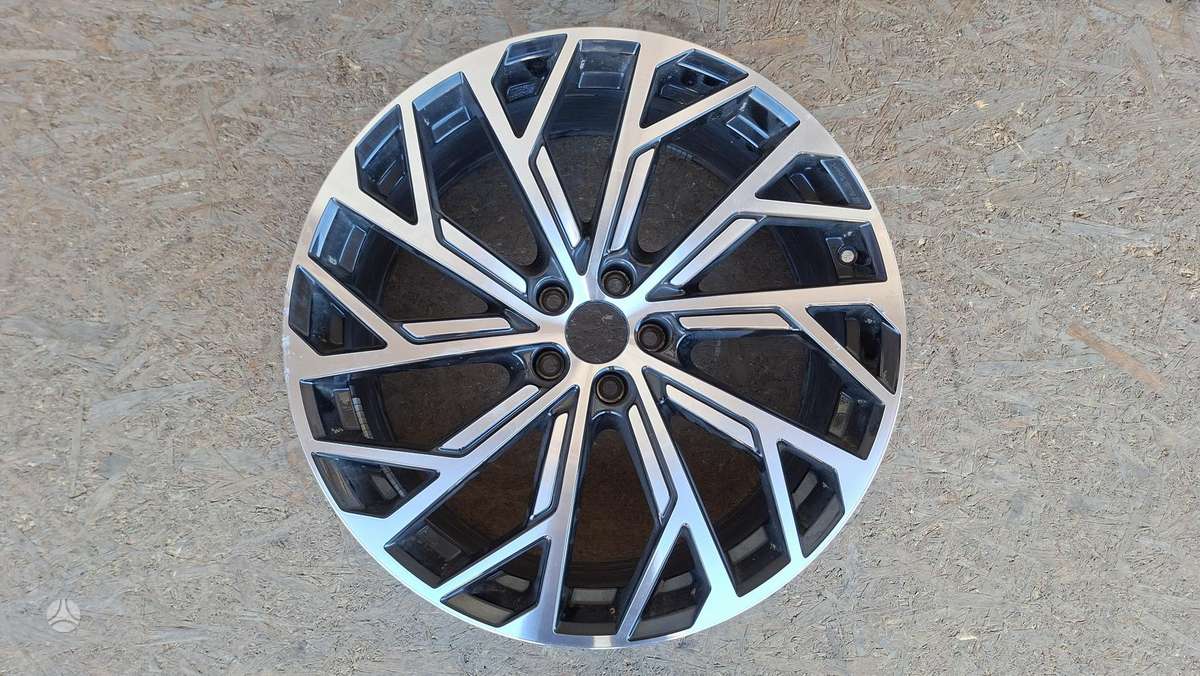 Audi A8, 4N0601025, Cen30240