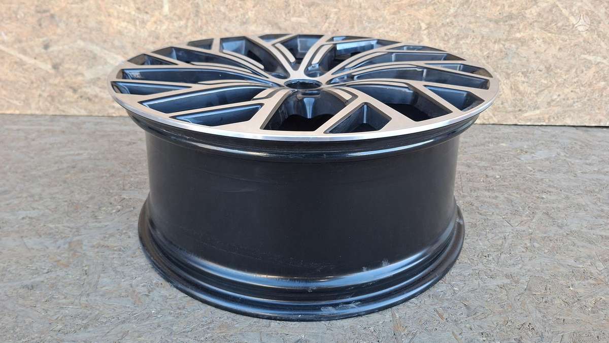 Audi A8, 4N0601025, Cen30240