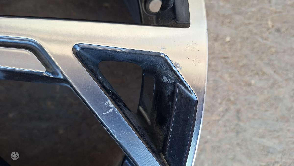 Audi A8, 4N0601025, Cen30240