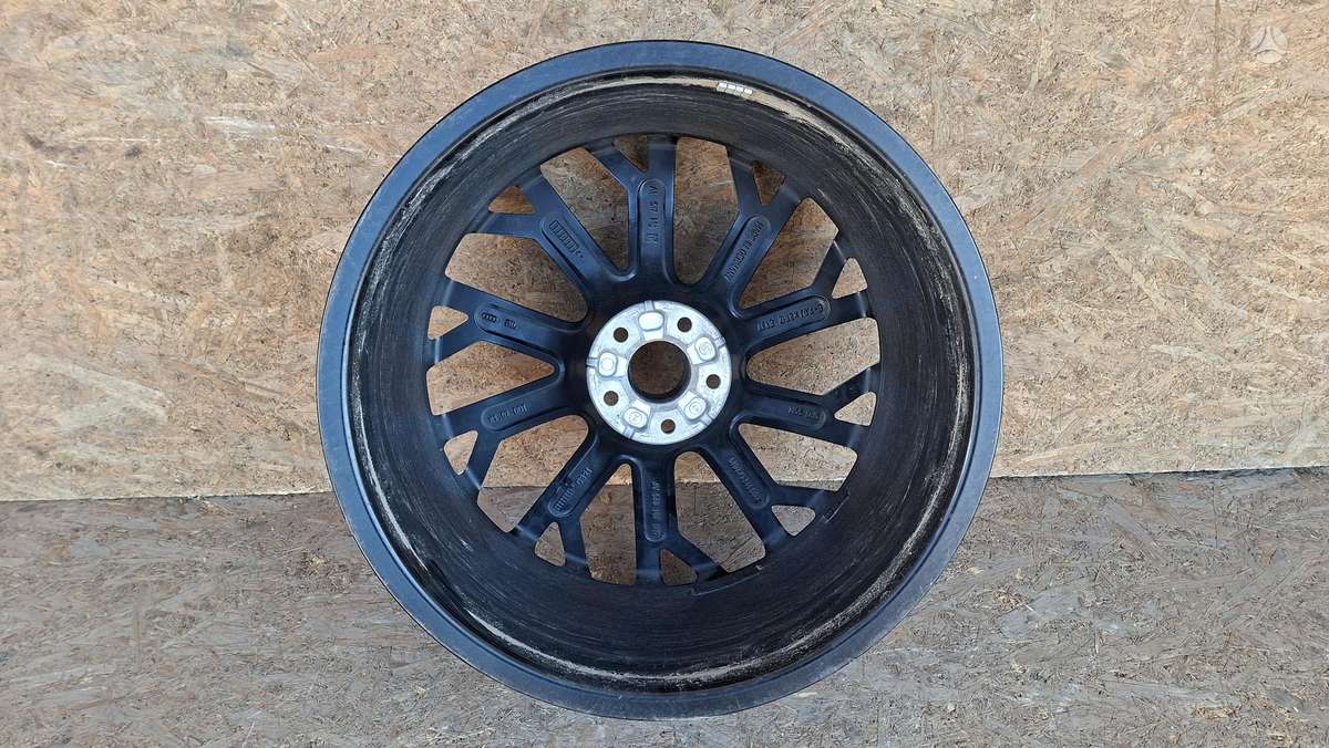 Audi A8, 4N0601025AF, Cen30241