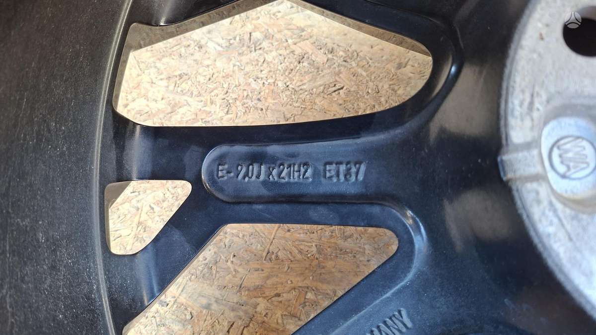 Audi A8, 4N0601025AF, Cen30241