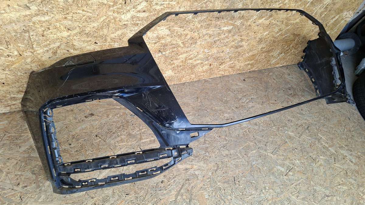 Audi Q7, 4M0807437, Cen30244