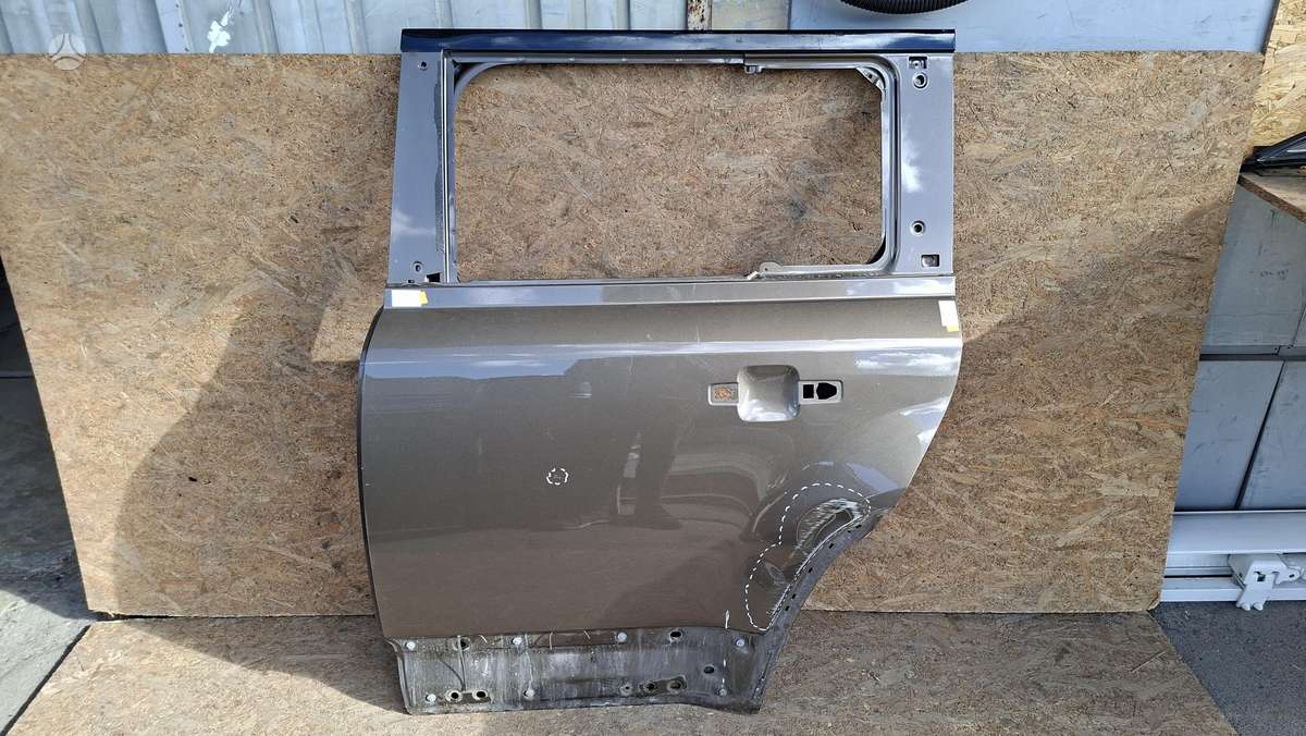 Land Rover Defender, L8B224721AB, Cen30268