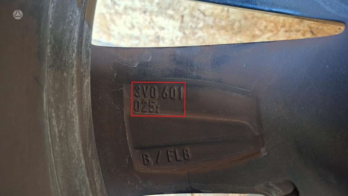 Skoda Superb, 3V0601025, Cen30299