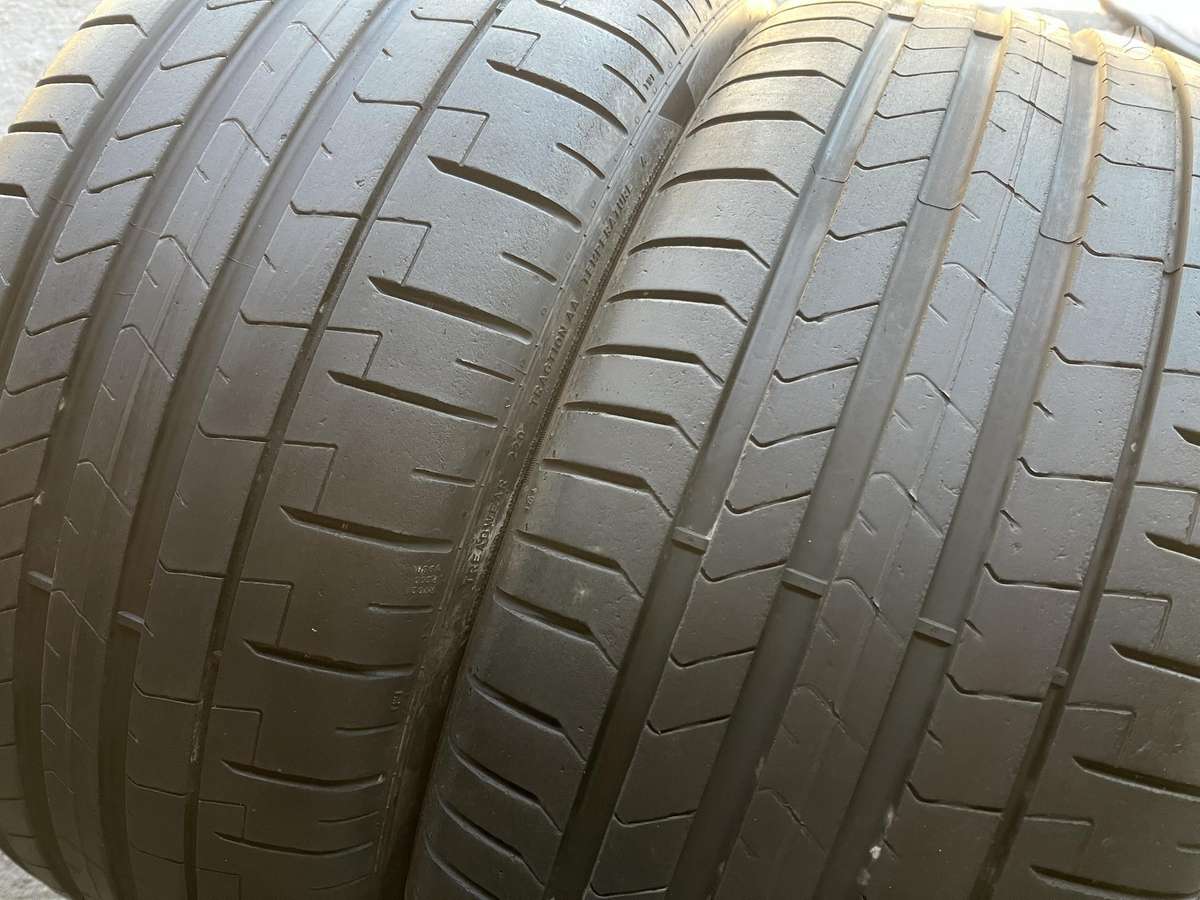Pirelli PZero pz4, летние 255/40 R20