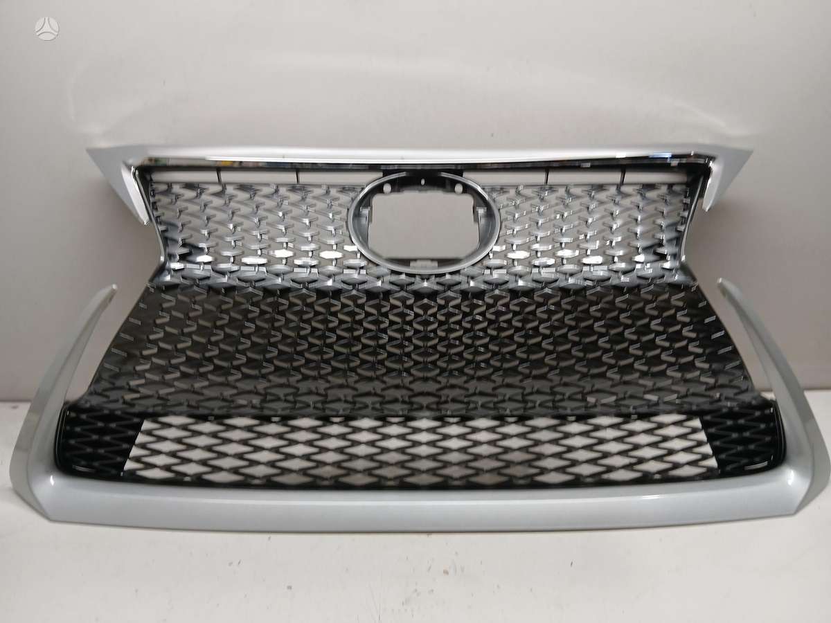 Lexus CT 200h bumper reinforcement